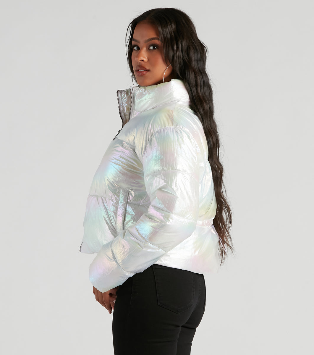 Wander Holographic Cropped Puffer - Fabletics