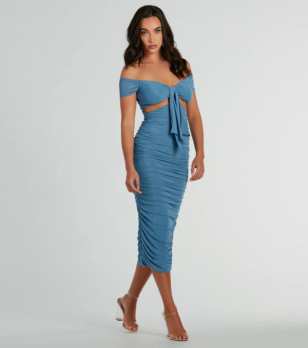 Curves For Days Off-The-Shoulder Midi Dress | Windsor