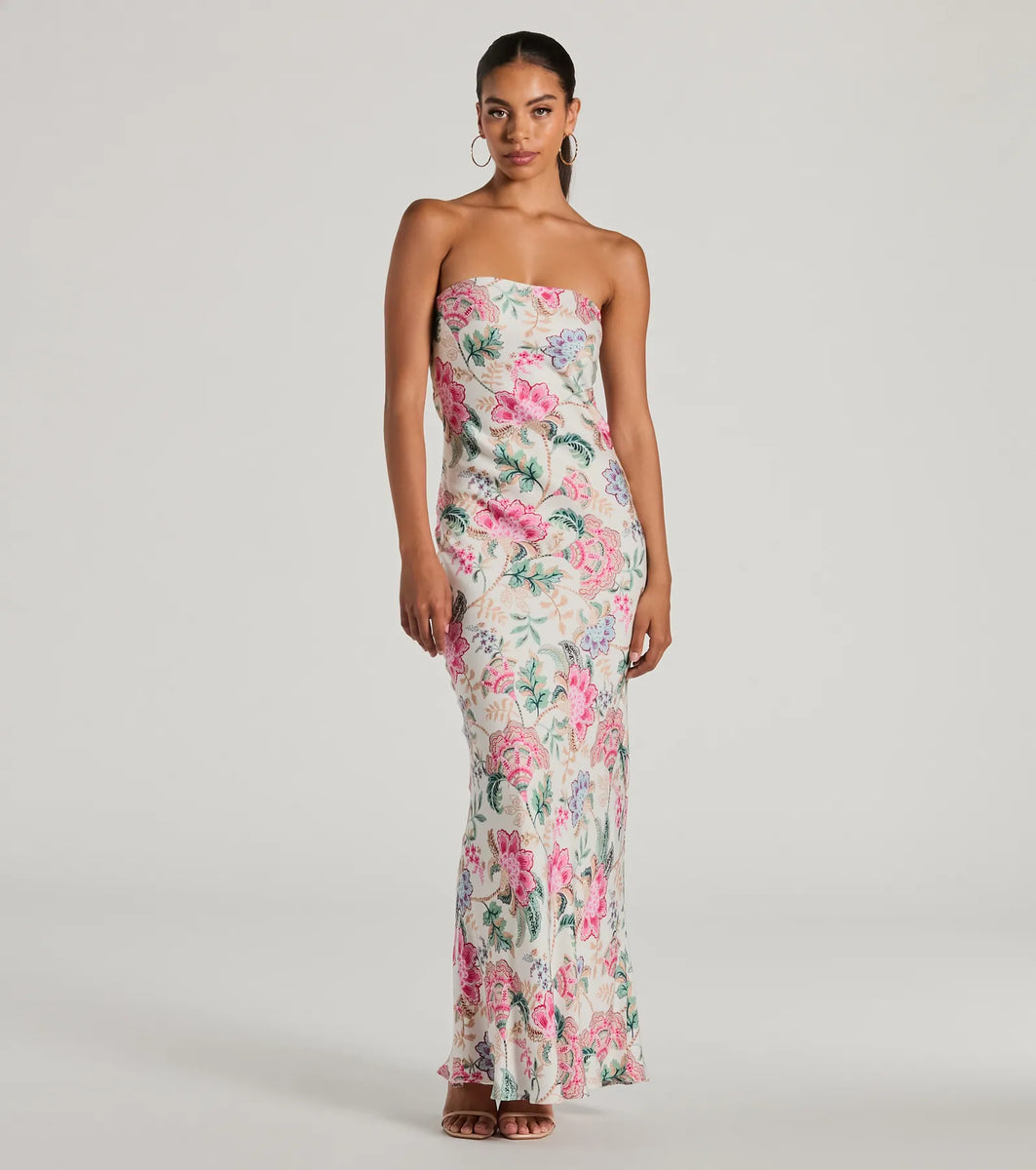 Boho Aesthetic Strapless Tie Back Paisley Maxi Dress & Windsor