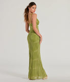 The Sunshine And Good Time V-Neck Mermaid Maxi Dress is a casual dress for more than special occasions with a fitted or flowy silhouette and accents in the most recent trends!