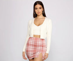 Chic Trendsetter Cropped Cardigan