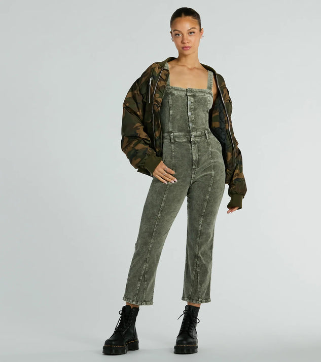 The Stylish Edge Acid-Wash Corduroy Jumpsuit is an elevated one-piece that blends sleek sophistication with playful charm, perfect for nailing casual or formal outfits.