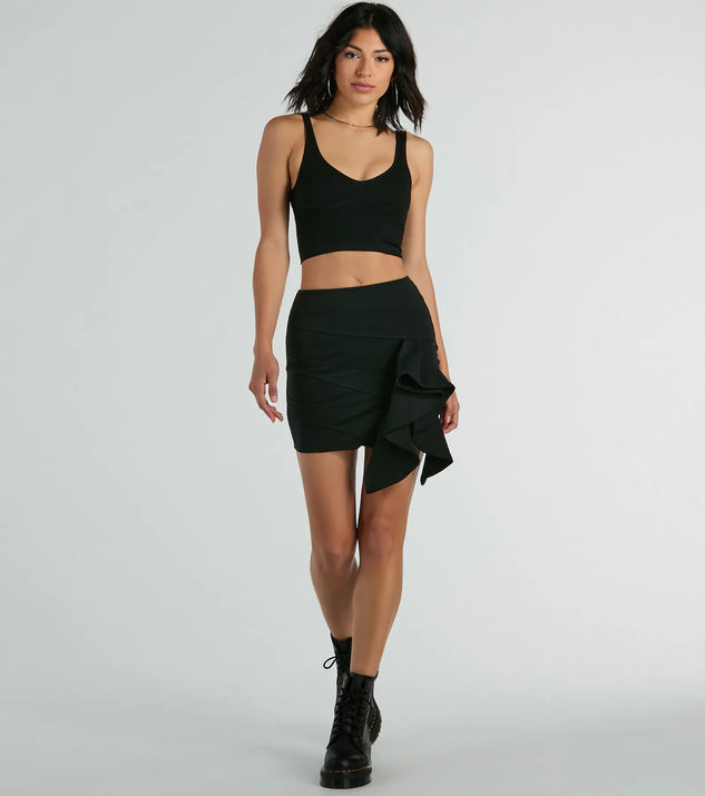 The Iconic Moves Ruffled Ponte Knit Mini Skirt is a trendy women's bottom, designed with modern details and alluring textures to complete chic outfits for 2025.