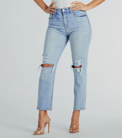 The Love Your Look High-Rise Straight-Leg Denim Jeans is a pair of stylish women's denim pants, perfect for creating easy winter outfits, from casual days to holiday gatherings.