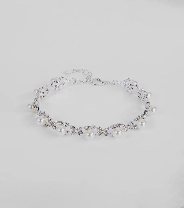 Chic Elegance Rhinestone And Pearl Dainty Bracelet