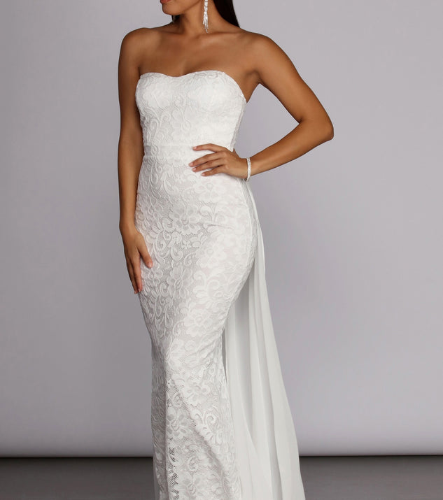 The Bailey Strapless Lace Dress is a gorgeous pick as your 2023 prom dress or formal gown for wedding guest, spring bridesmaid, or army ball attire!