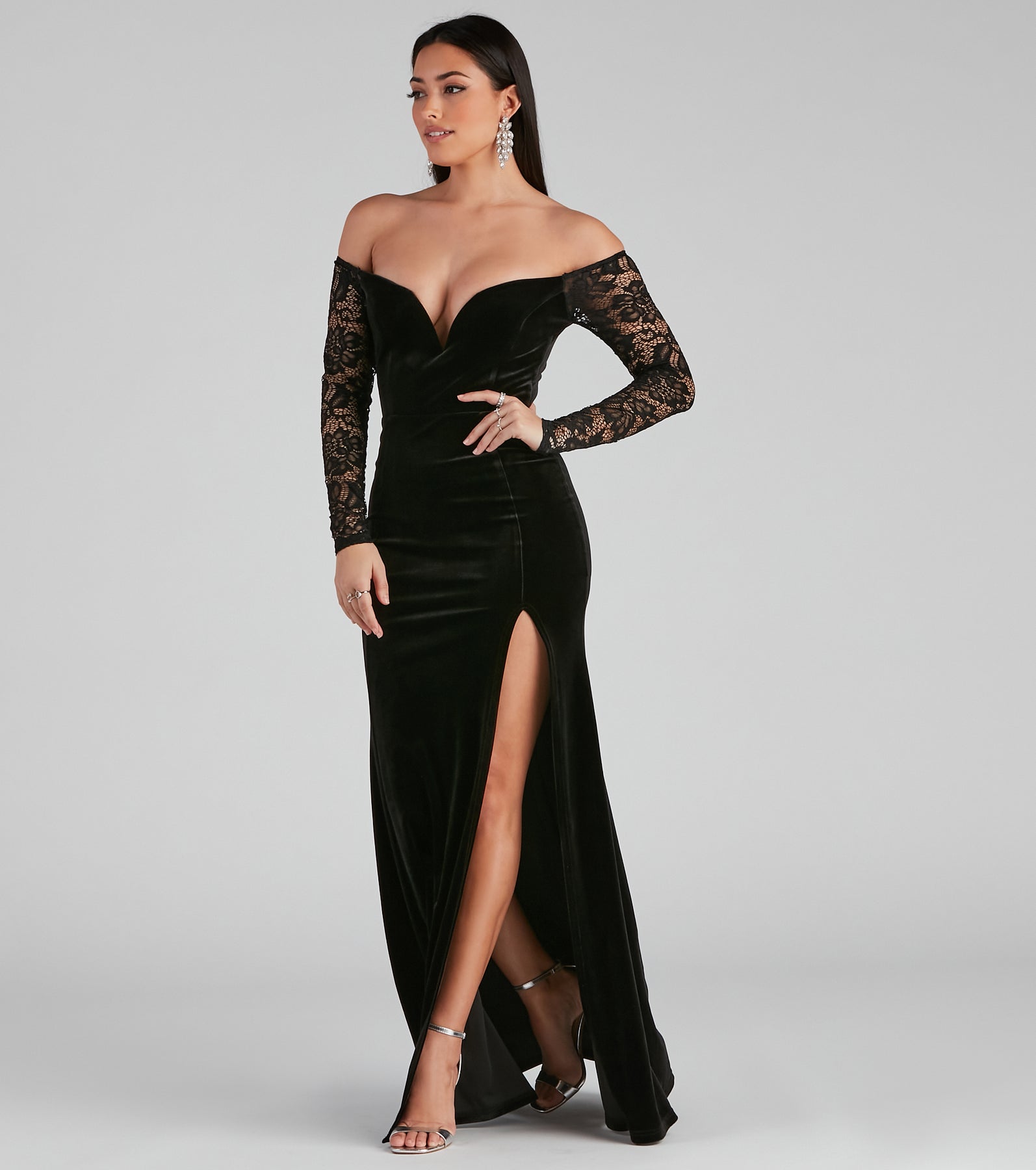 Larsa Formal Velvet And Lace Mermaid Dress & Windsor