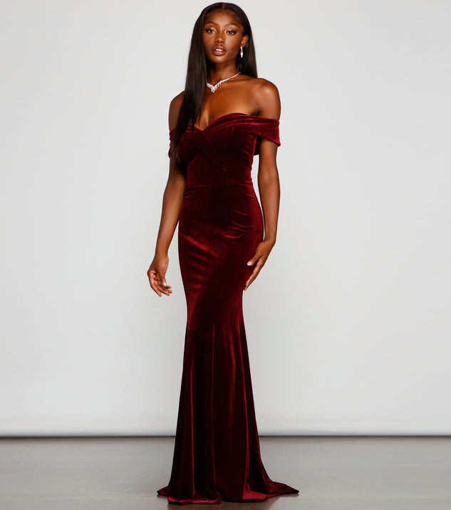 Moira Off-The-Shoulder Velvet Mermaid Dress is a stunning choice for a bridesmaid dress or maid of honor dress, and to feel beautiful at Prom 2023, spring weddings, formals, & military balls!