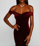 Moira Off-The-Shoulder Velvet Mermaid Dress is a stunning choice for a bridesmaid dress or maid of honor dress, and to feel beautiful at Prom 2023, spring weddings, formals, & military balls!