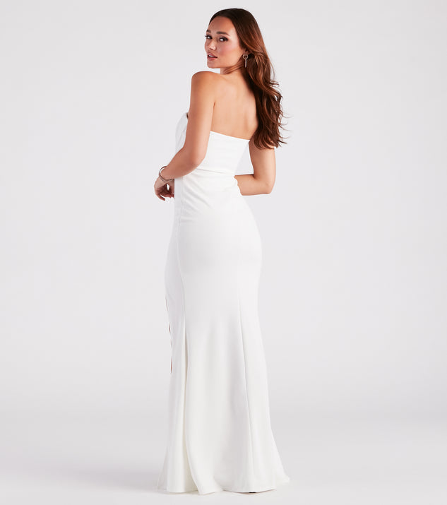 white strapless chiffon dress