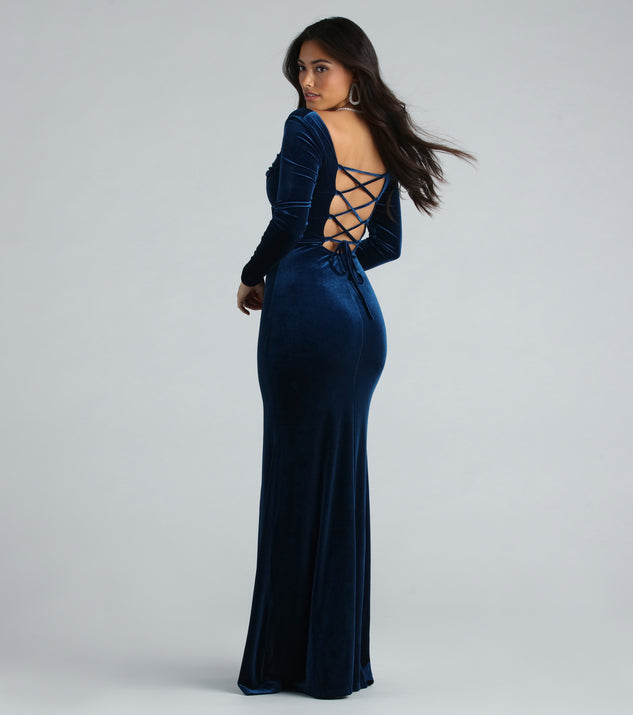 Pam Formal Velvet Long Sleeve Mermaid Dress is a gorgeous pick as your formal dress for wedding guests, fall bridesmaids, or military birthday ball attire!