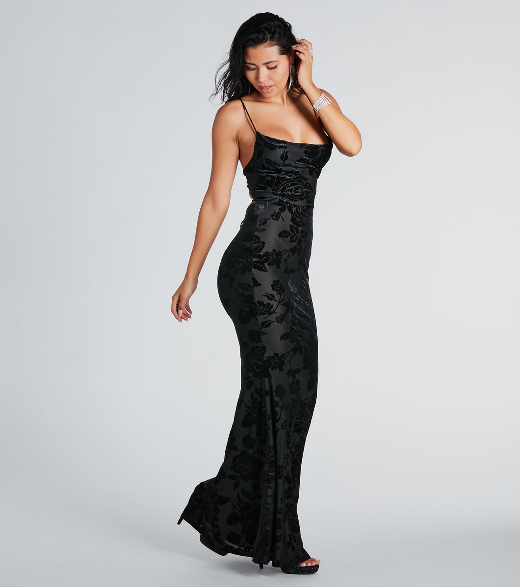 Ally Formal Velvet Burnout Lace-Up Mermaid Dress & Windsor