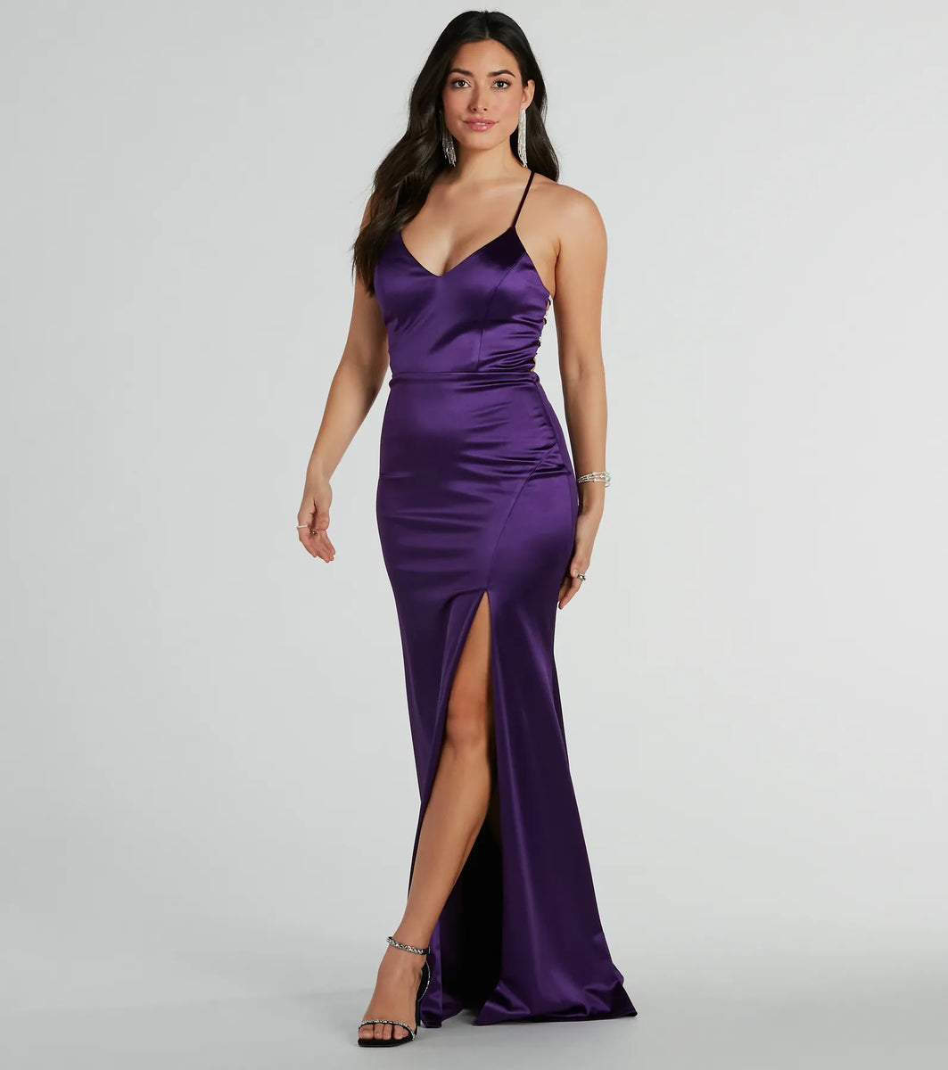 Purple Label Beautiful long dress in beige fishnet decor…