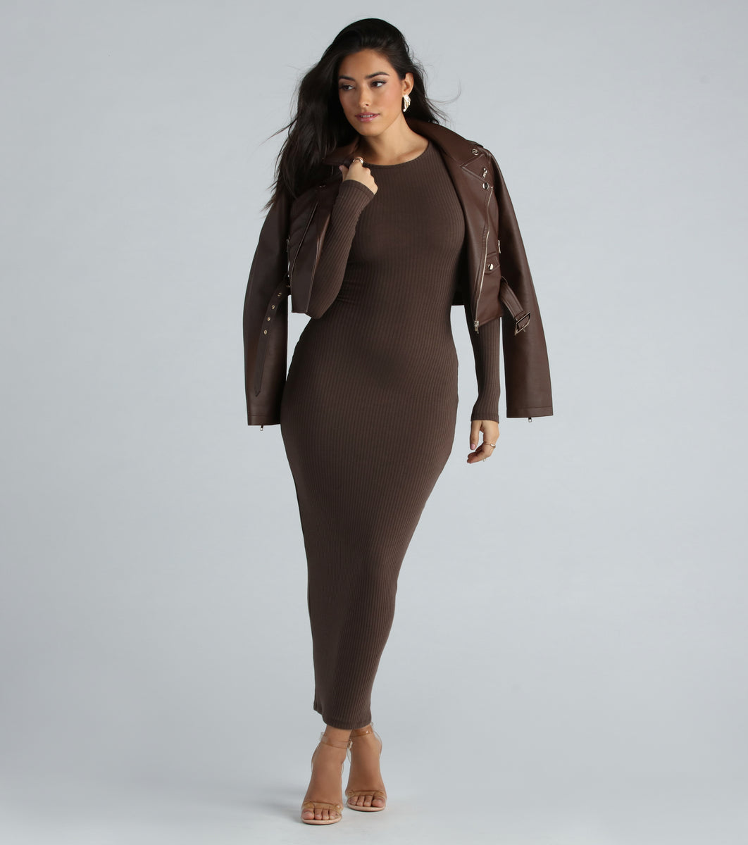 Showstoppin' Staple Long Sleeve Maxi Dress