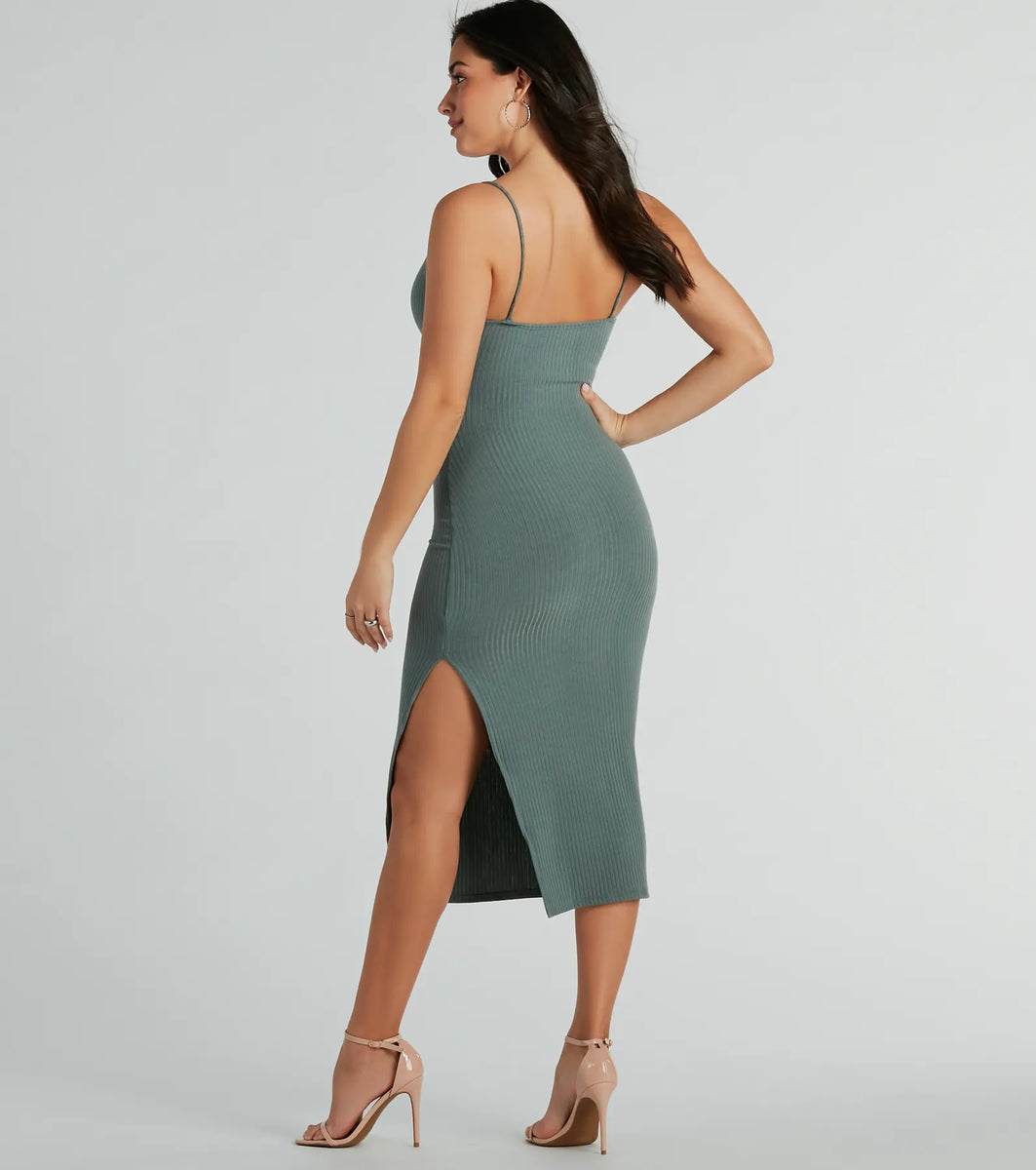 Simplest Statement Sweetheart Rib Knit Midi Dress & Windsor