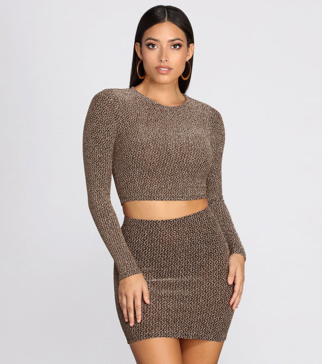 You’ll look stunning in the Glitz And Shimmer Crop Top when paired with its matching separate to create a glam clothing set perfect for parties, date nights, concert outfits, back-to-school attire, or for any summer event!