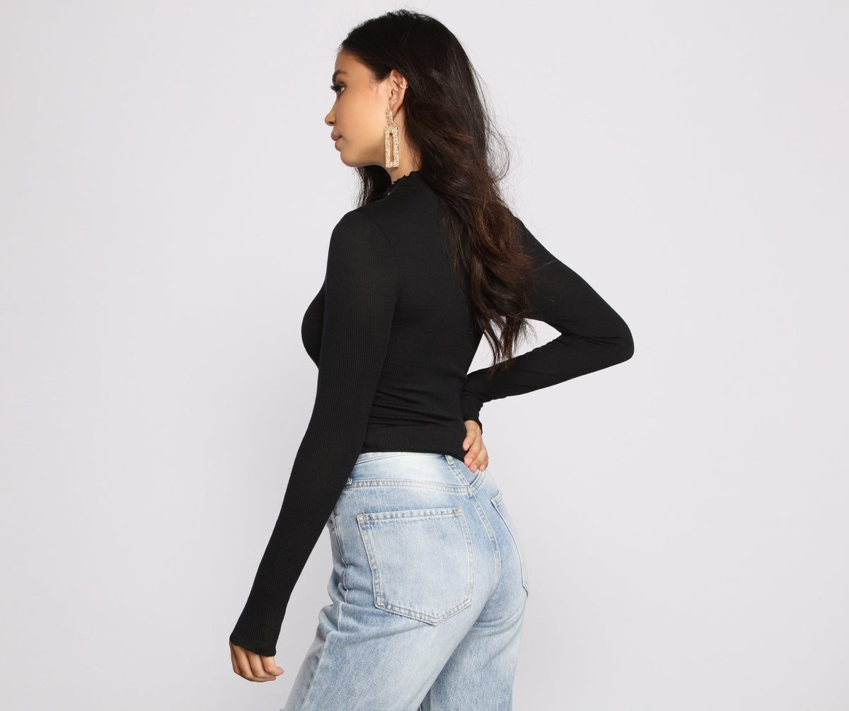 Chic Cropped Ribbed Mock Neck Top