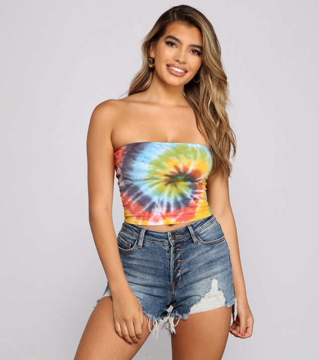 With fun and flirty details, Groovy Gal Tie-Dye Tube Top shows off your unique style for a trendy outfit for the summer season!