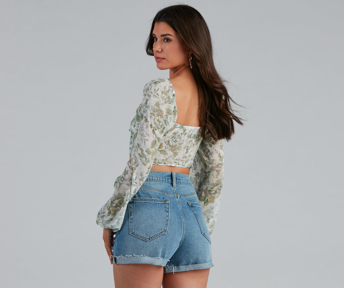 Chic Dainty Floral Tie-Front Top