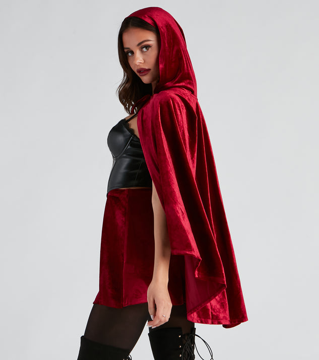 Short Velvet Cloak with Hood