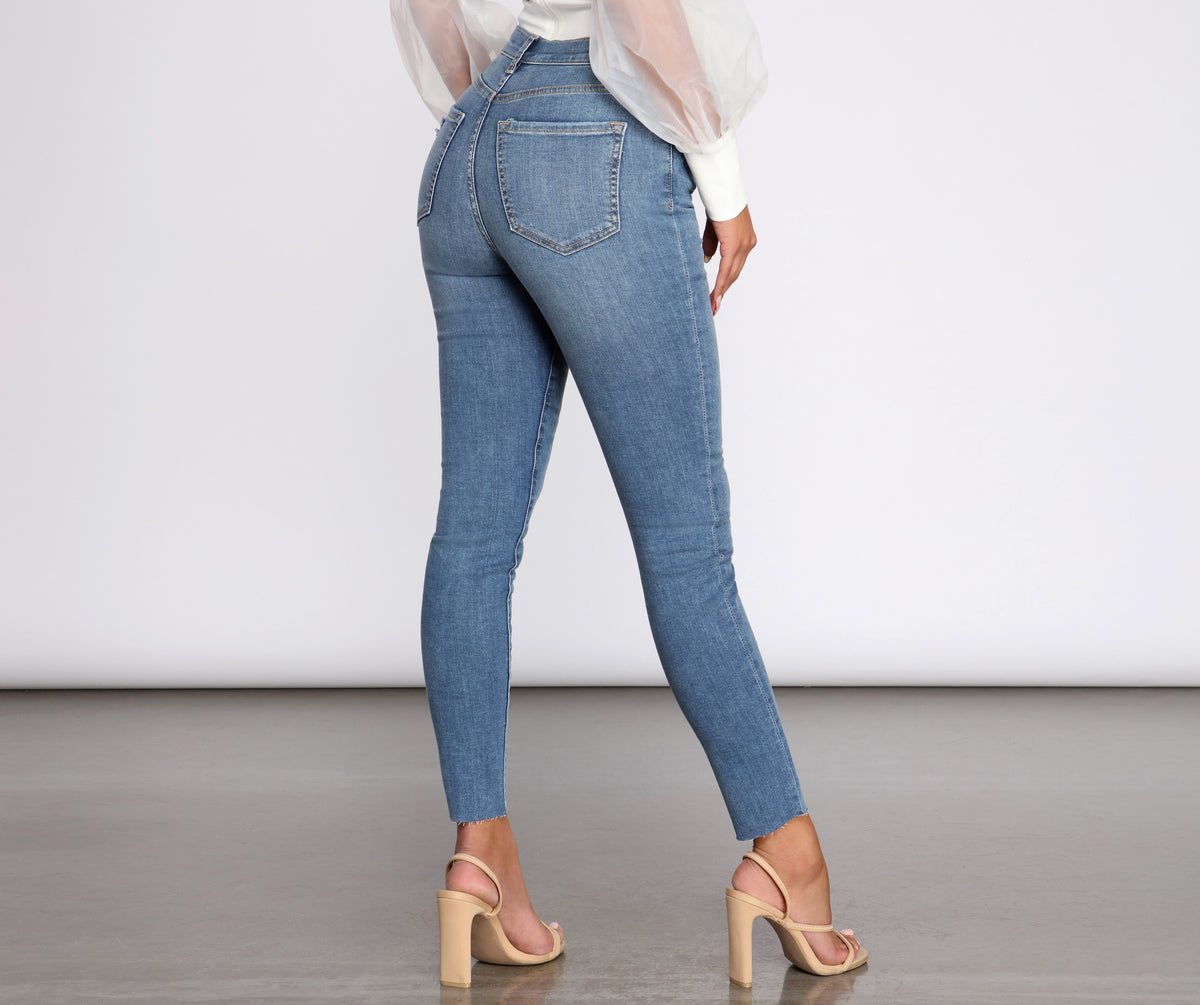 Back to Basics High Waist Jeans