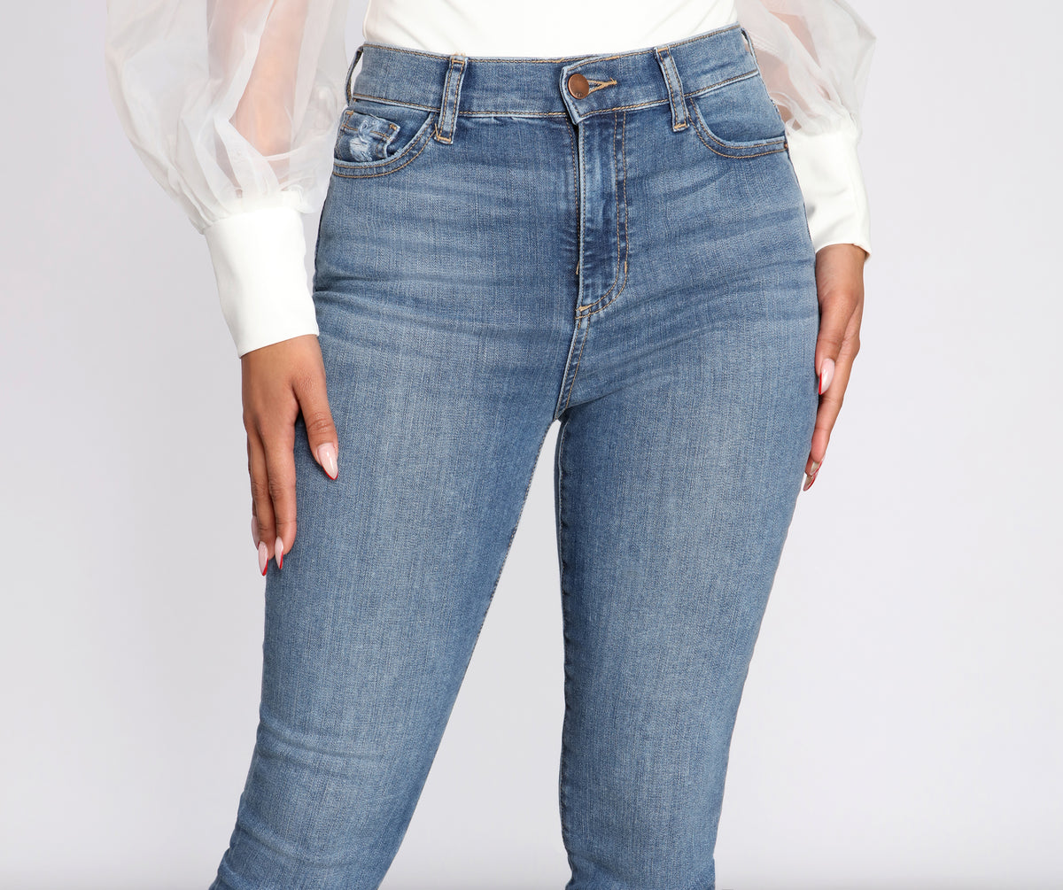 Back to Basics High Waist Jeans