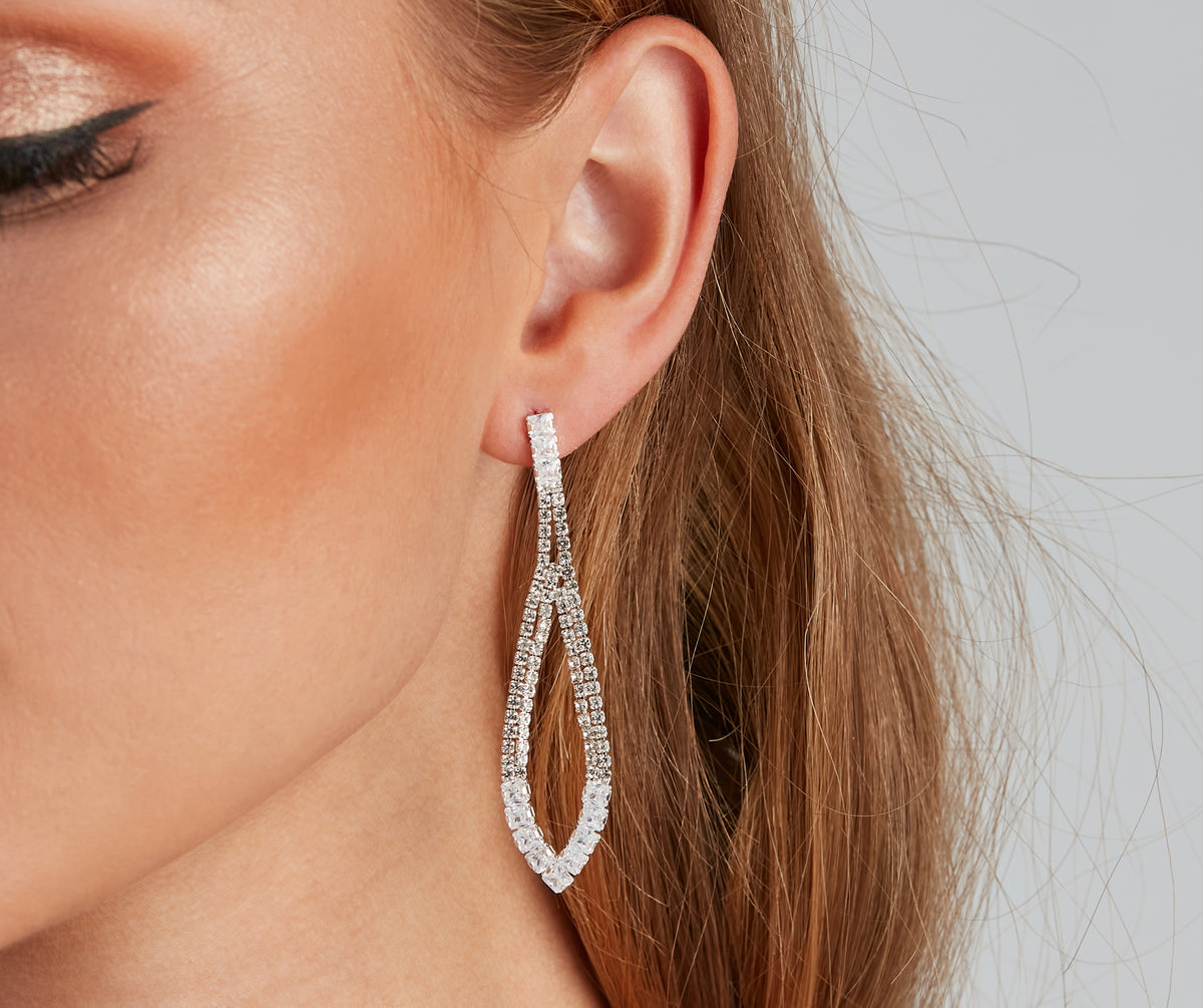 Luxe Statements Teardrop Duster Earrings