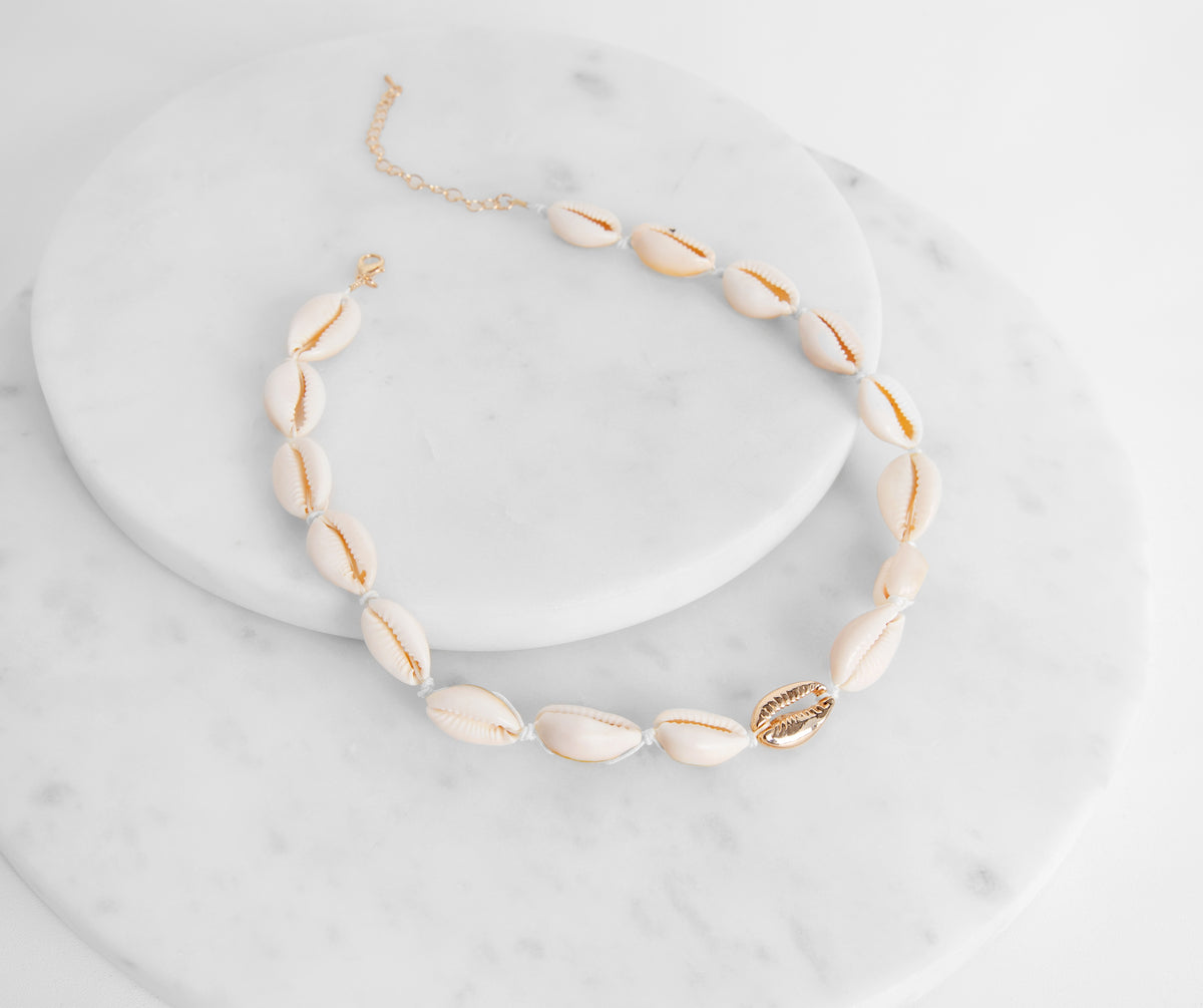 Shell Choker Necklace