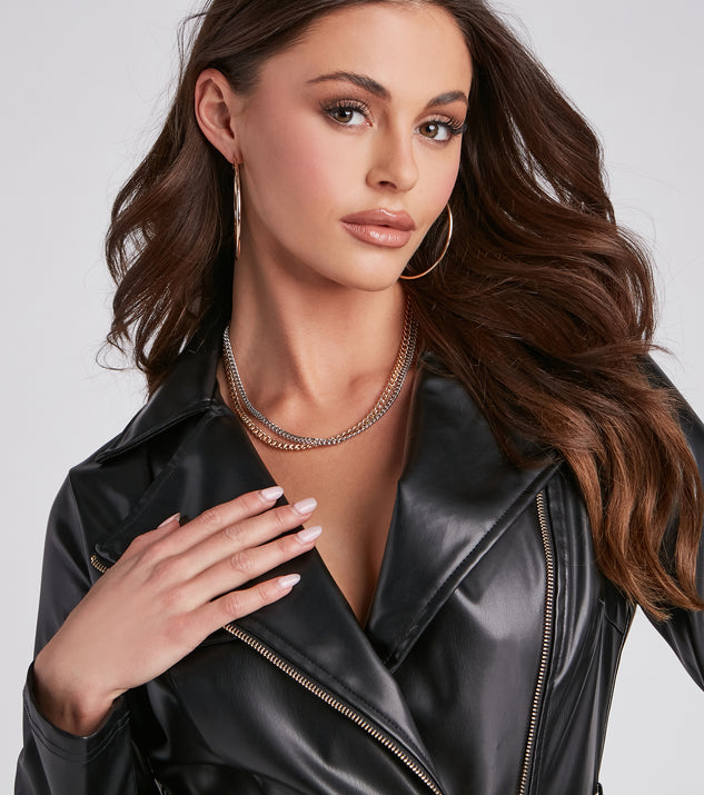 Everyday Glamour Chain-Link Necklace is a trendy pick to create 2023 festival outfits, festival dresses, outfits for concerts or raves, and complete your best party outfits!