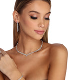 Layered In Luxe Jewelry Pack is the perfect Homecoming look pick with on-trend details to make the 2023 HOCO dance your most memorable event yet!