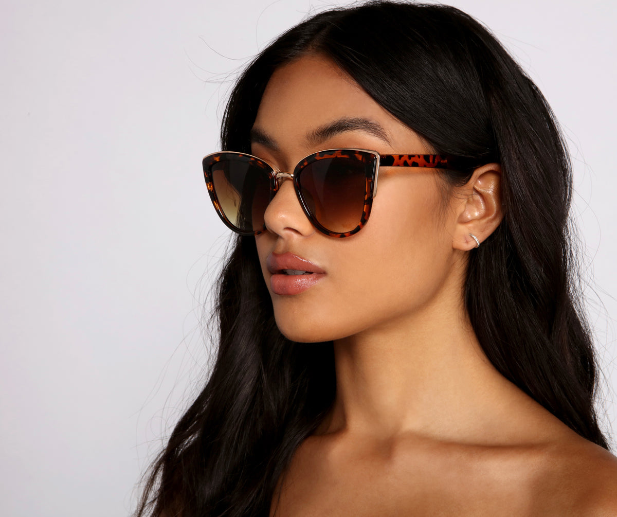 Strike A Pose Cat Eye Sunglasses