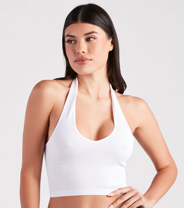 With fun and flirty details, Love To Lounge Seamless Halter Bra Top shows off your unique style for a trendy outfit for the summer season!