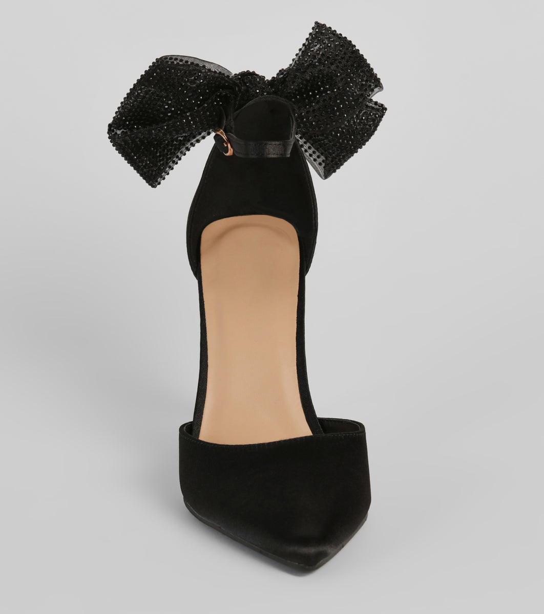 Chic Attitude Bow-Detail Stiletto Pumps