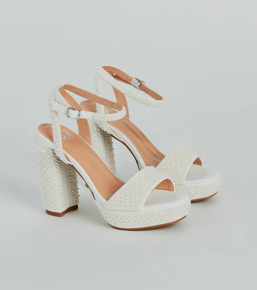 Ladies Strappy Chunky Platform With Shaped Block Heel - White
