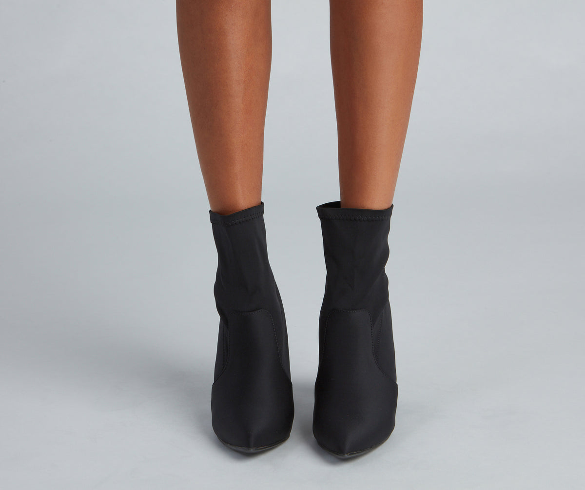 Lucky Brand Women's Bellita Asymmetrical Cutout Block-Heel Booties