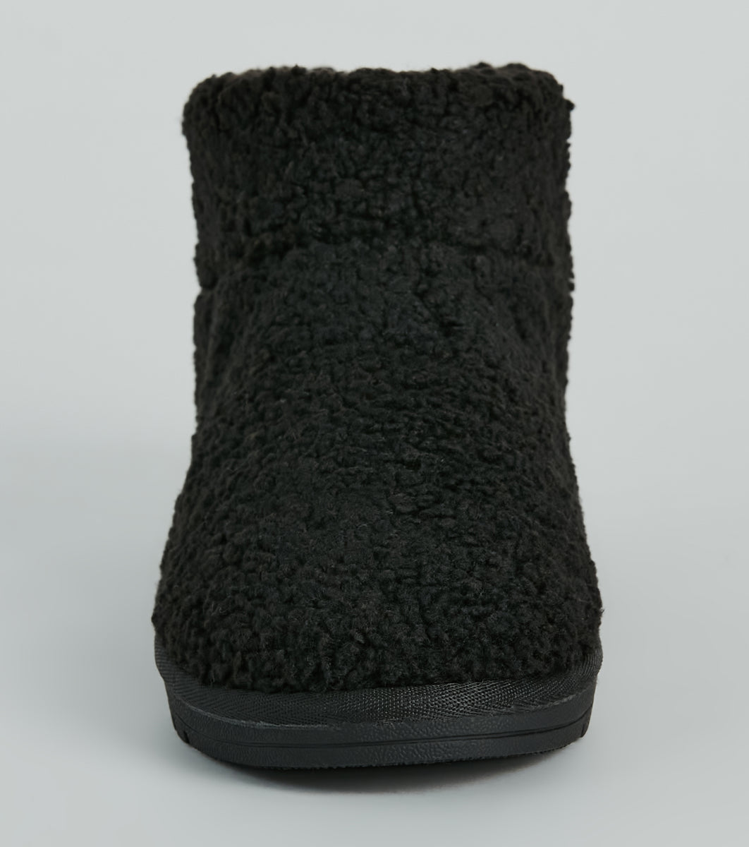 Plush Comfort Faux Sherpa Booties